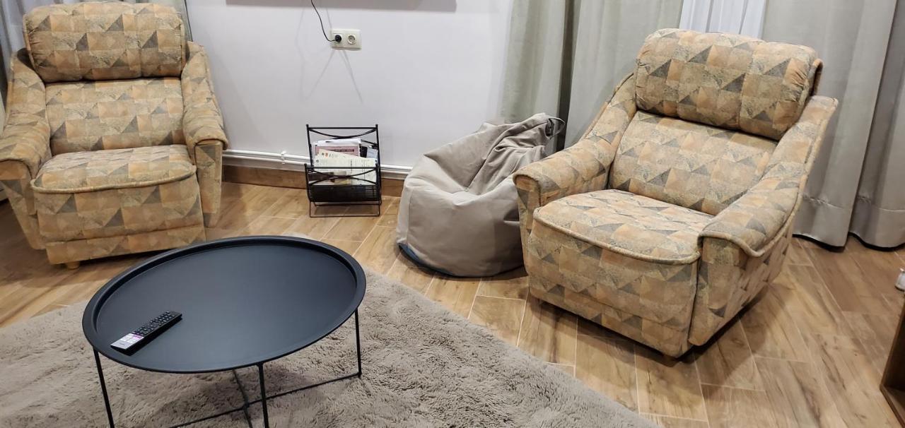 Ostello La Casa Emilioangi Erevan Esterno foto